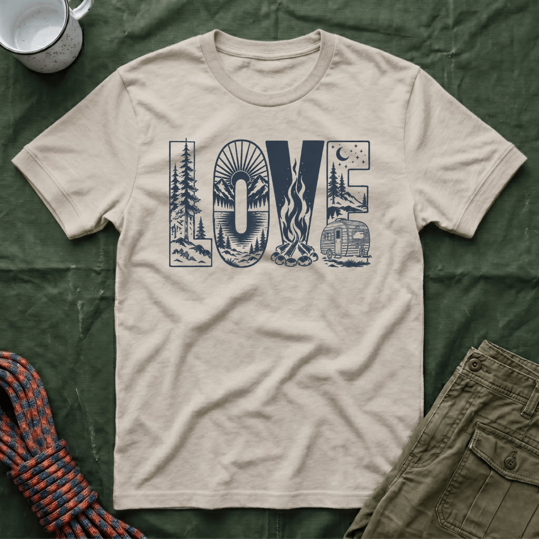 Love Camping Camper Trailer T-Shirt
